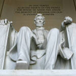 Warum ruht Abraham Lincoln unter zwei Tonnen Beton?