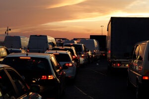 Stau aus dem Nichts: Warum unsere Straßen plötzlich verstopfen